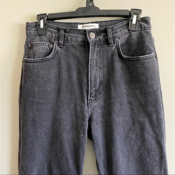 Reformation Julia High Cigarette Jean – 26 - Picture 5 of 9